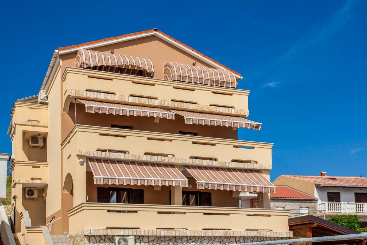 Apartmani Komesic Zubovici Exterior photo