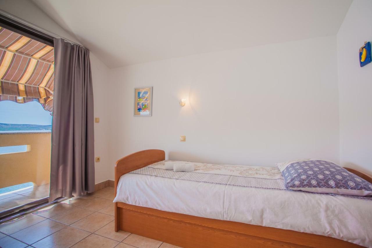 Apartmani Komesic Zubovici Exterior photo
